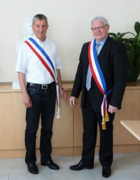 Mr le Maire et 2 eme adjoint Mr le Maire et 2 eme adjoint